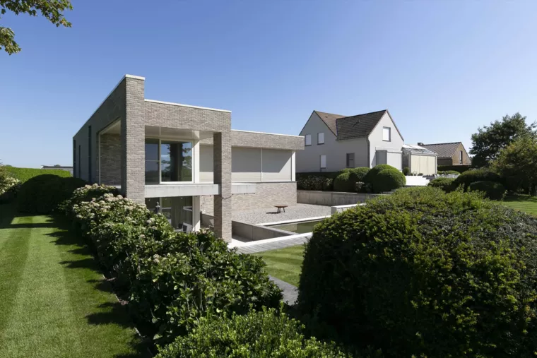 Landelijk gelegen tuin met elegante haagmassieven (17) - 
